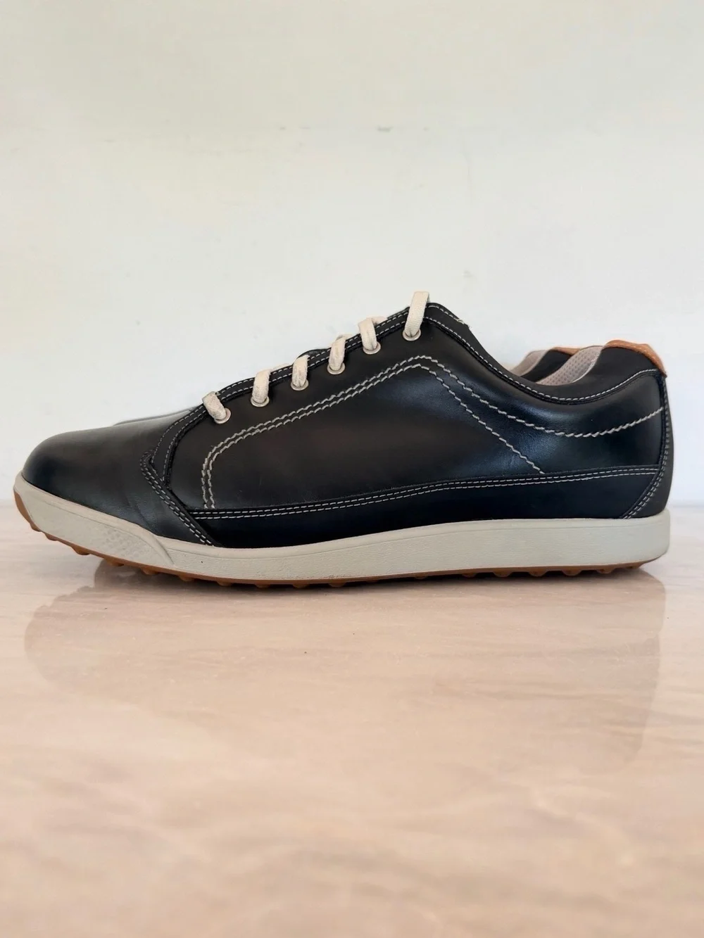 FootJoy Contour Casual Golf Shoes Men’s 10M Black Leather Spikeless 54244